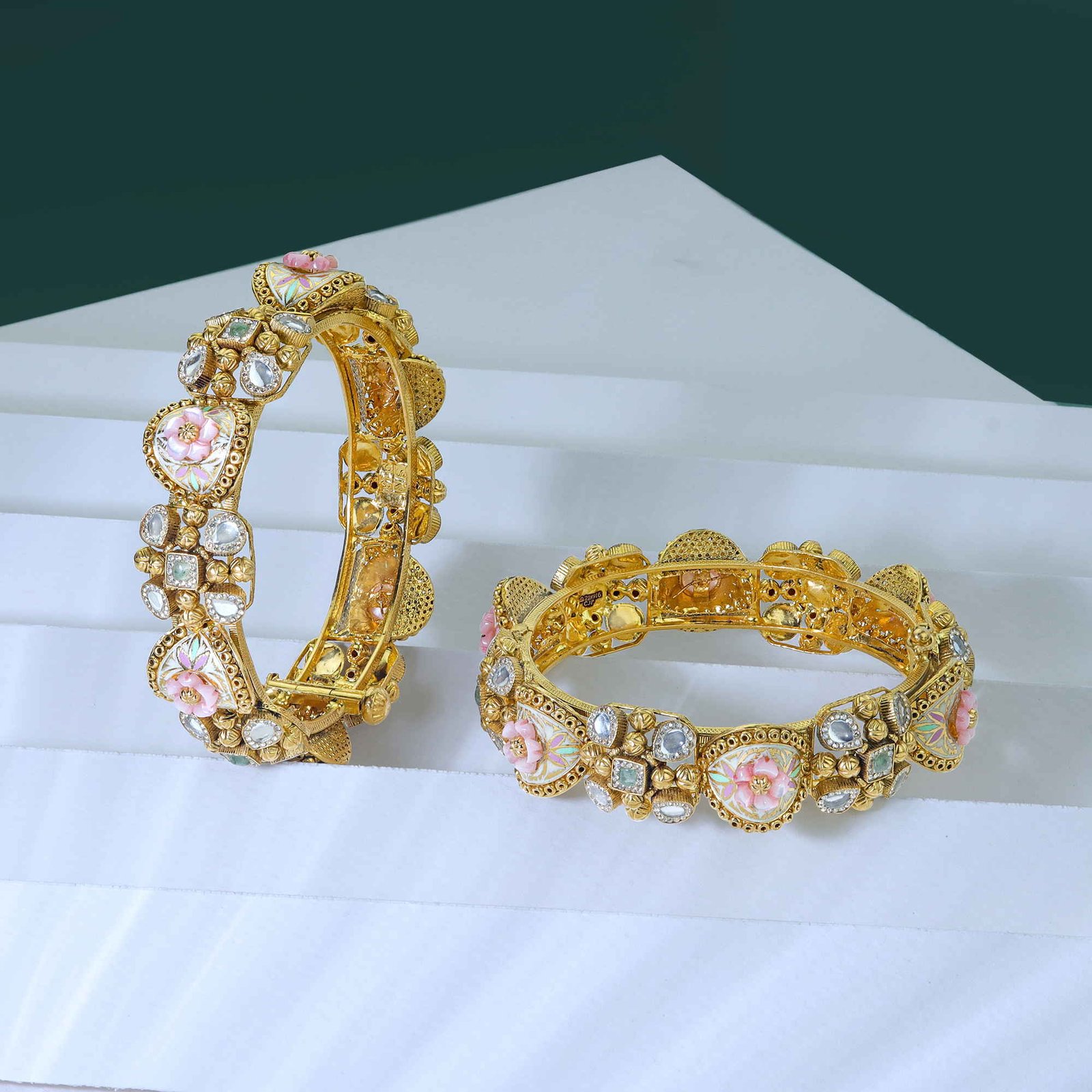 Stacked from 5 images. Method=B (R=8,S=4)