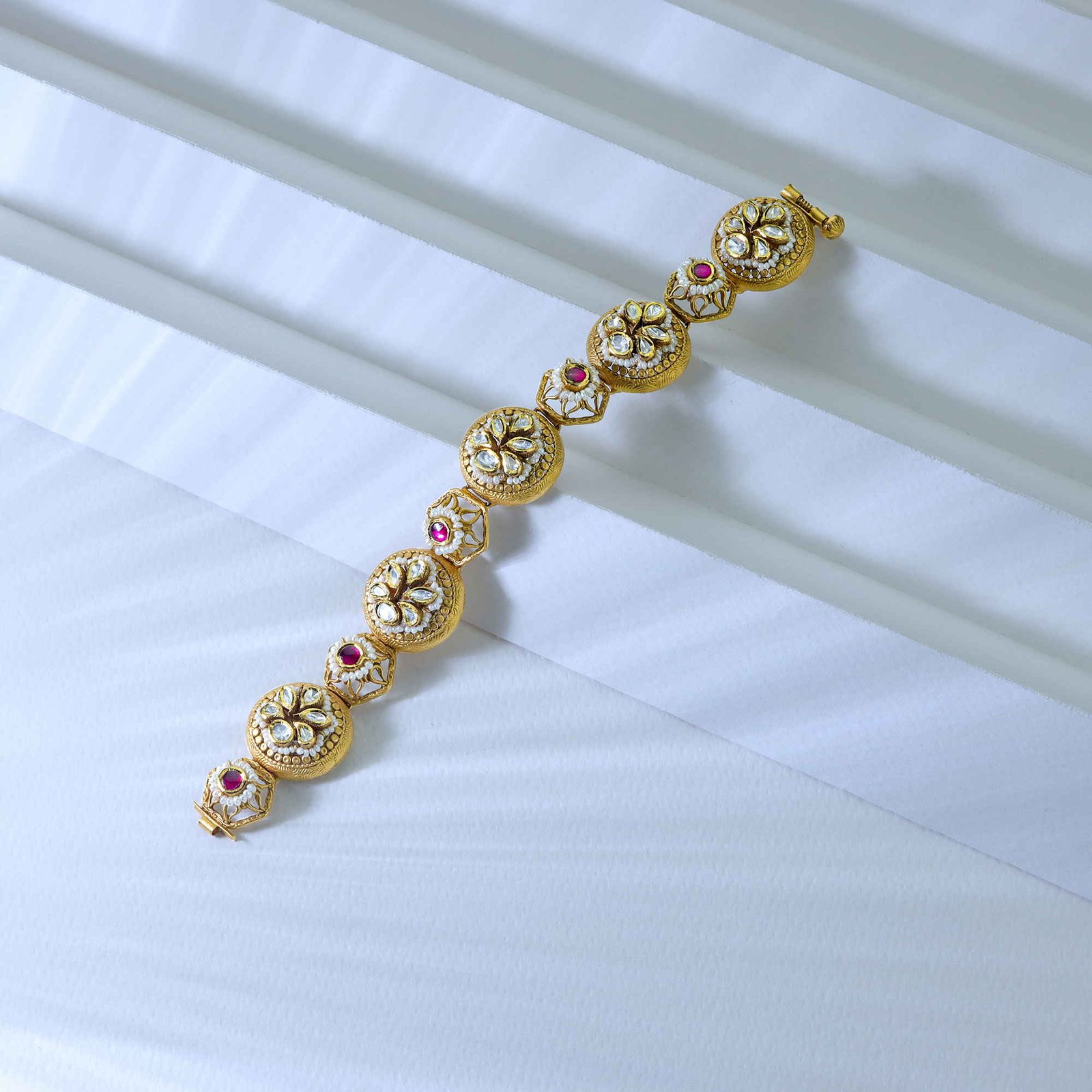 Stacked from 4 images. Method=B (R=8,S=4)